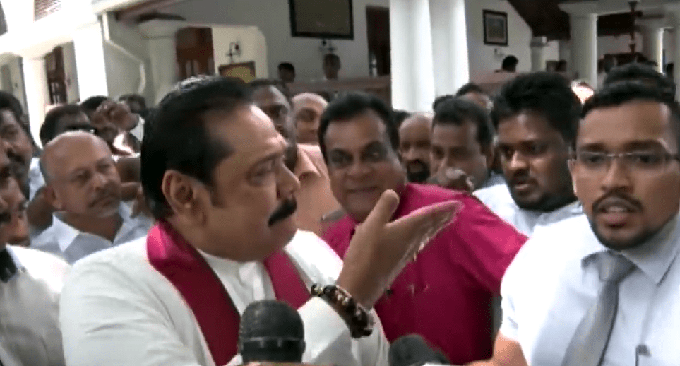 Mahinda scolds his Official, “Idiot” [VIDEO]