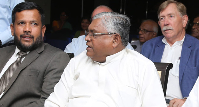 Sri Lanka acquires latest hi-tech to enrich graphene Sri Lanka acquires latest hi-tech to enrich graphene