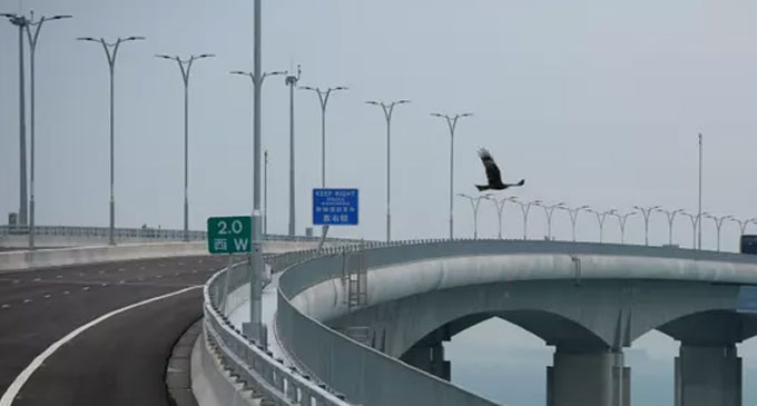 World’s longest sea bridge to open … but only to drivers with a special permit