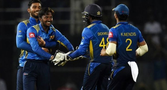 Sri Lanka beat England by 219 runs in fifth ODI