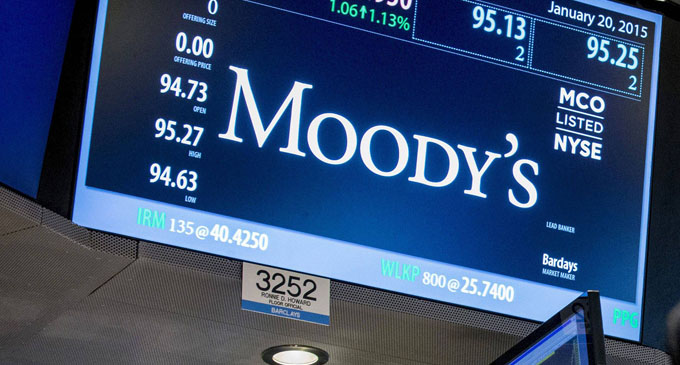 Moody’s downgrades Sri Lanka’s ratings to B2, changes outlook to stable from negative Moody’s downgrades Sri Lanka’s ratings to B2, changes outlook to stable from negative