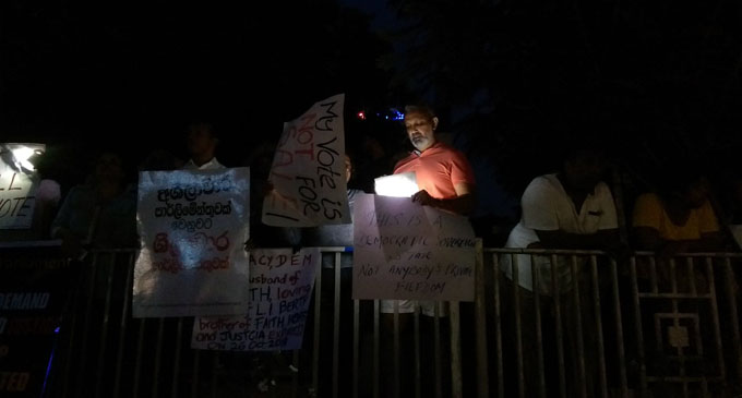 Rosy claim sabotage of street lights during protest [PHOTOS]