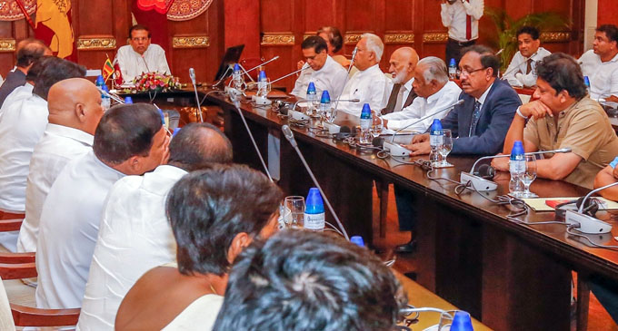 Special meeting between President and UPFA this evening