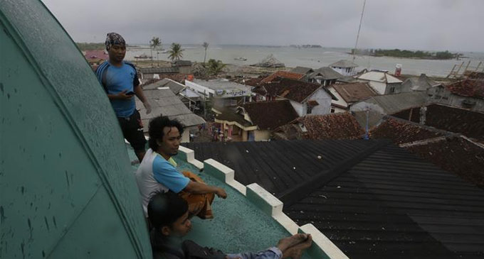 Indonesia issues “extreme weather” warning for tsunami-hit coast near Krakatau