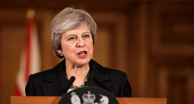 Theresa May survives no-confidence vote in British Parliament Theresa May survives no-confidence vote in British Parliament