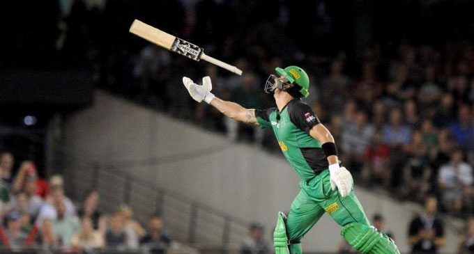 Big Bash League: Bat flip to replace coin toss for 2018-19