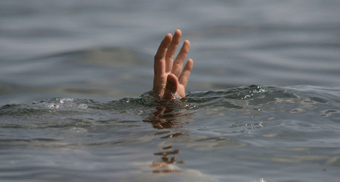 Two youths drowned in the Mahaweli river