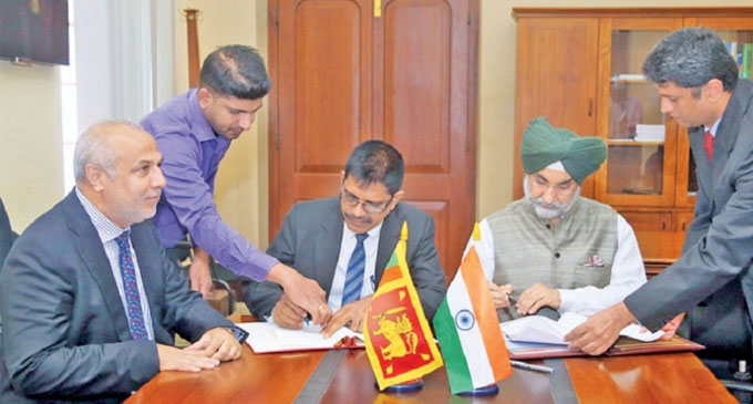 India grants Rs. 275 mn to develop Eastern University India grants Rs. 275 mn to develop Eastern University