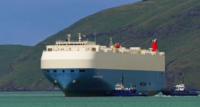 US Coast Guard says 16 of 21 crew members rescued from burning ship near Hawaii US Coast Guard says 16 of 21 crew members rescued from burning ship near Hawaii