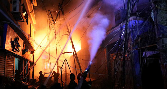 plantation estate houses in Talawakelle gutted in fire plantation estate houses in Talawakelle gutted in fire