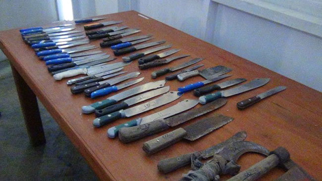 49 knives recovered from mosque in Maskeliya
