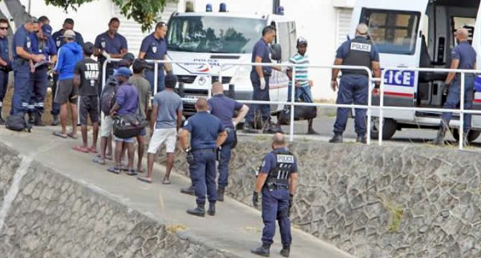 Sixty Lankan migrants deported from Reunion Island