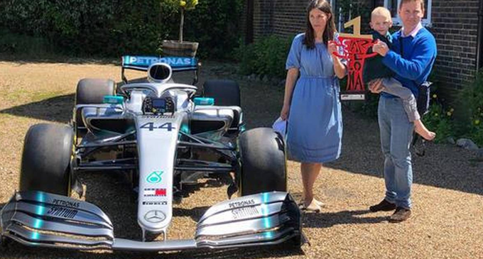Mercedes send Lewis Hamilton’s Formula One car to cancer-stricken boy Mercedes send Lewis Hamilton’s Formula One car to cancer-stricken boy