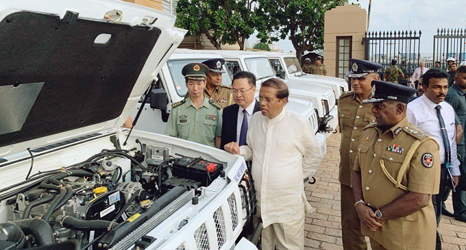 China donates 10 Police vehicles to Sri Lanka China donates 10 Police vehicles to Sri Lanka