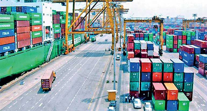 Pakistan’s trade with Sri Lanka comes to a halt