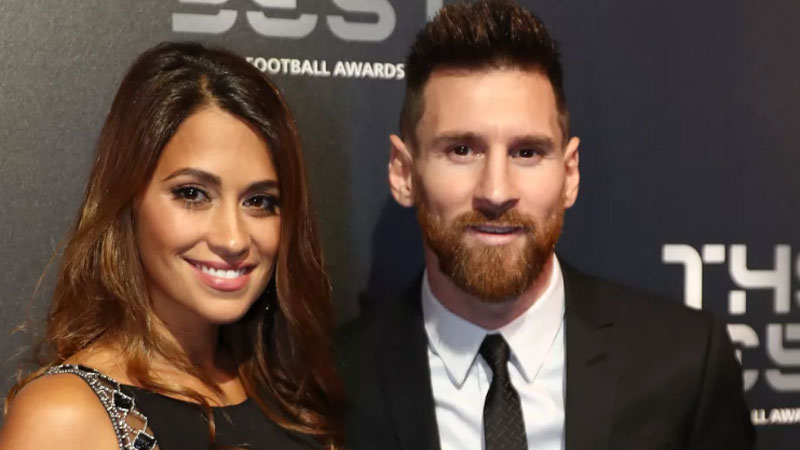Lionel Messi receives the Creu de Sant Jordi 2019 Lionel Messi receives the Creu de Sant Jordi 2019