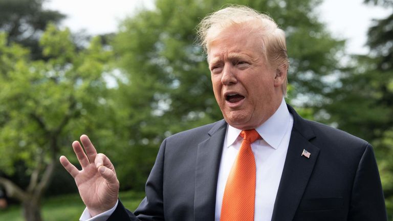 China stocks tumble on Trump tariff threat