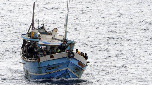 Navy apprehends 3 Indian fishermen for poaching in Lankan waters