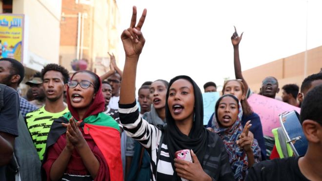 Sudan suspends schools after student killings