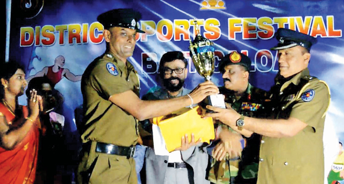 Manmunai North Secretarial Division emerge champions Manmunai North Secretarial Division emerge champions