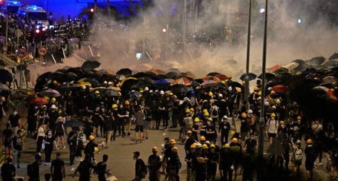 Hong Kong police evict protesters who stormed parliament
