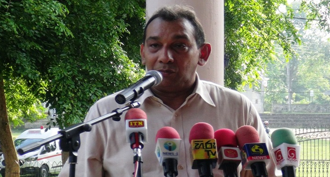 ‘Outsiders cannot name UNP Candidate’