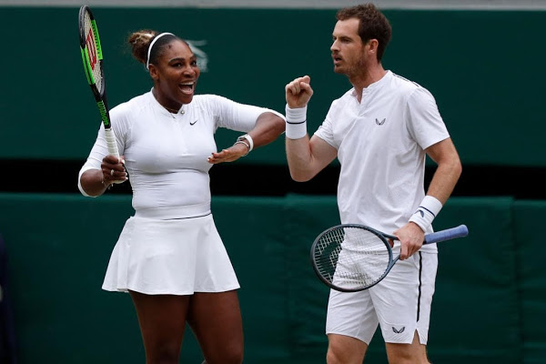 Murray and Williams wow Wimbledon again to reach last 16
