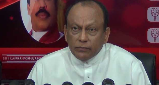 “UNP to split into three factions soon” – Lakshman Yapa