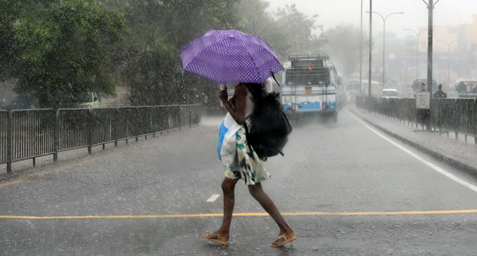 Heavy rain and gusty winds expected across Sri Lanka
