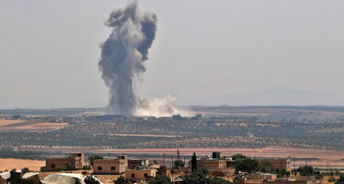 Khan Sheikhoun: Syria rebels pull out of key town after five years