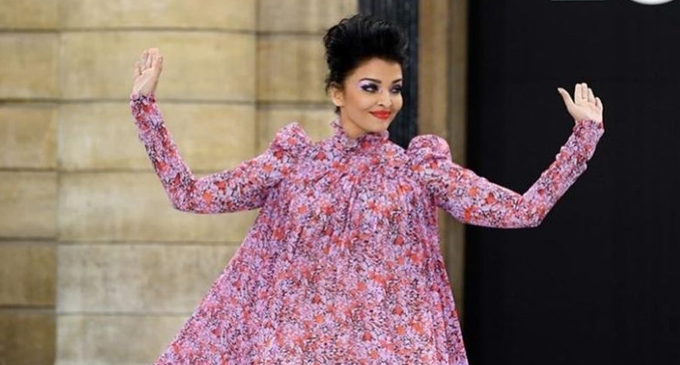 Aishwarya debuts at Paris Fashion Week Aishwarya debuts at Paris Fashion Week