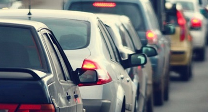 UPDATE: Heavy traffic in Kotahena due to flooding UPDATE: Heavy traffic in Kotahena due to flooding