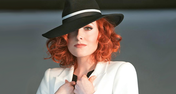 Grammy-winner emphasizes need for gratitude, kindness Grammy-winner emphasizes need for gratitude, kindness