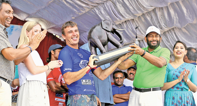 Mitch Parkinson dazzles at So Sri Lanka Pro QS3,000 Mitch Parkinson dazzles at So Sri Lanka Pro QS3,000