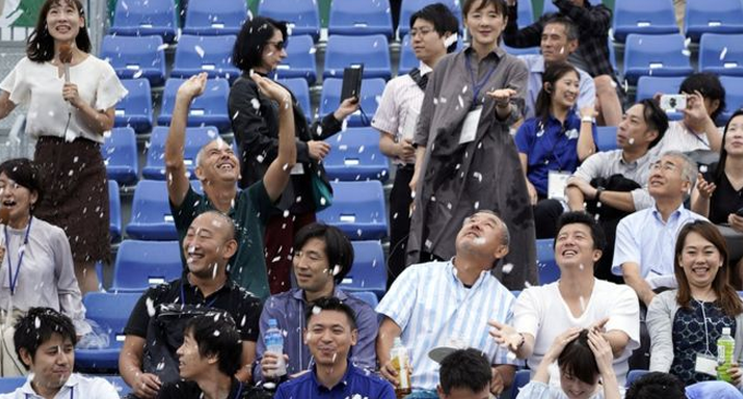 Tokyo 2020 Olympics organisers test snow machine to beat the heat