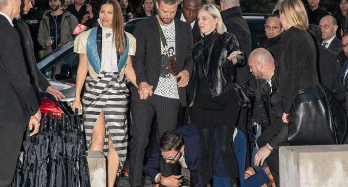 Justin Timberlake pranked on Paris Fashion Week red carpet