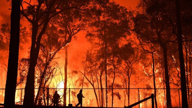 Australia fires: ‘Catastrophic’ alerts in South Australia and Victoria