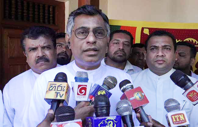Champika apologizes for ‘political mistakes’ of the past