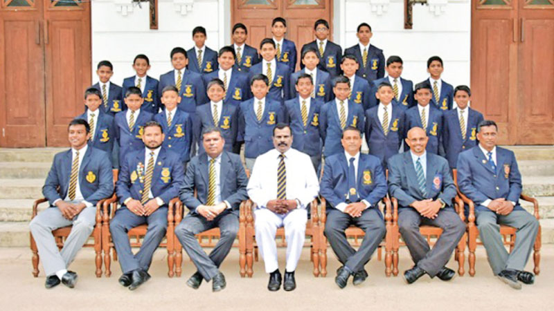 Royal swimming & diving teams off to Thailand Royal swimming & diving teams off to Thailand