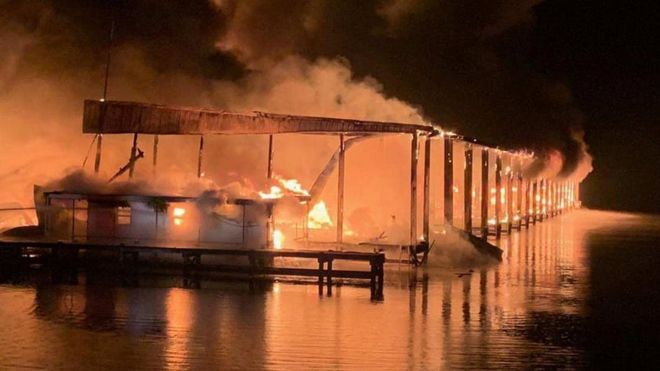 Alabama fire: Eight killed as blaze engulfs 35 boats in marina