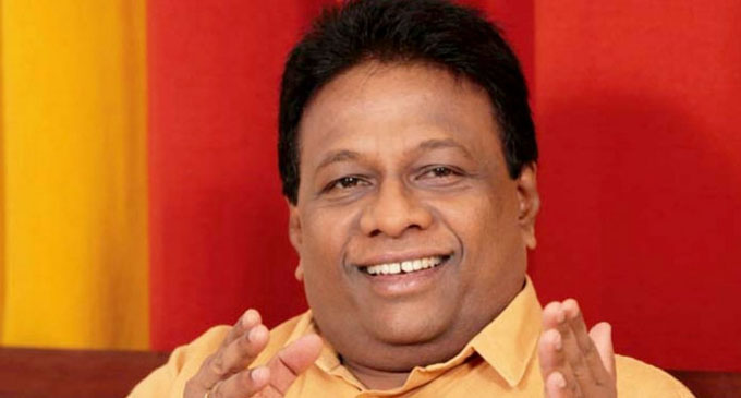 Try to manufacture more sports goods in Sri Lanka, says Dullas