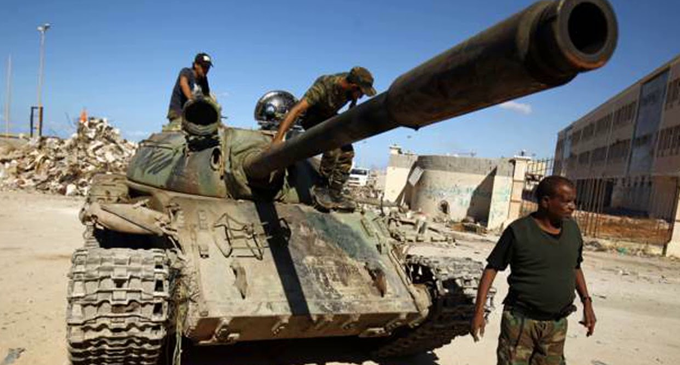 Libya conflict: Haftar forces threaten to target civilian planes