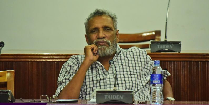 Deshapriya summons District Secretaries to Colombo