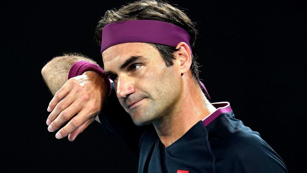 Australian Open: Roger Federer eases through, angry Denis Shapovalov out Australian Open: Roger Federer eases through, angry Denis Shapovalov out