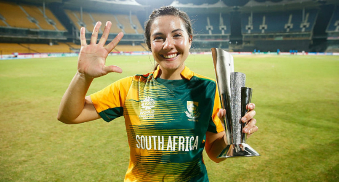 Luus strikes as South Africa beat Sri Lanka