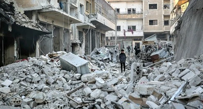 Syria war: Strikes on Idlib ‘target schools and hospitals’ Syria war: Strikes on Idlib ‘target schools and hospitals’