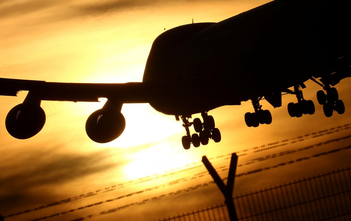 Over 100 Ukrainians left stranded in Sri Lanka