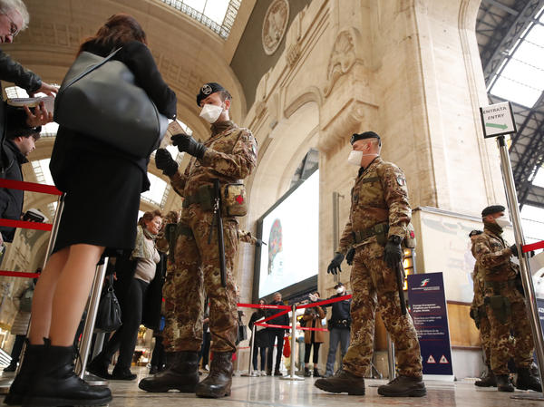 Coronavirus: Troops sent to New York ‘containment zone’ Coronavirus: Troops sent to New York ‘containment zone’
