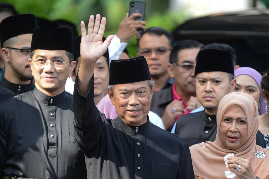 New Malaysia PM sworn in amid crisis New Malaysia PM sworn in amid crisis
