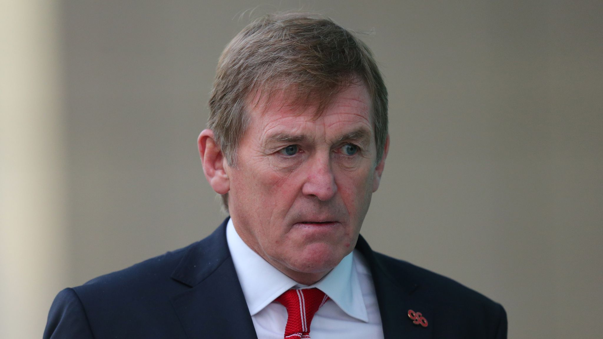 Sir Kenny Dalglish tests positive for Coronavirus